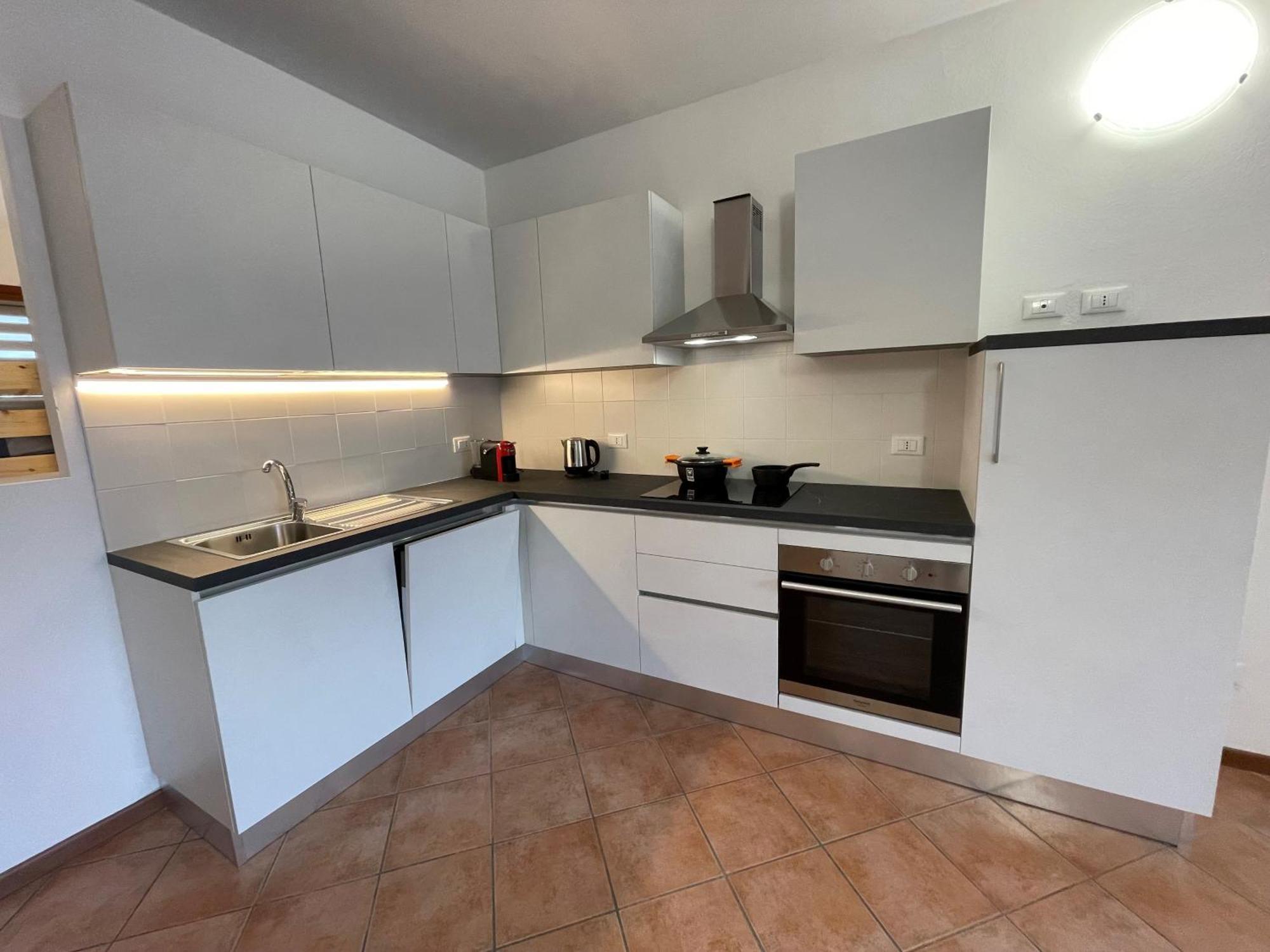 Twentyone Holiday Home Пізоньє Екстер'єр фото